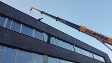 107 zonnepanelen op het dak van de GGD in Breda